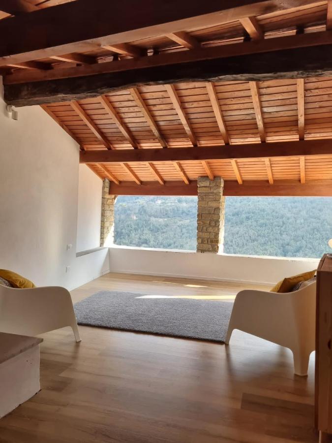 House In The Medieval Village Apricale Exterior photo